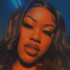 Meet your Posher, Milla